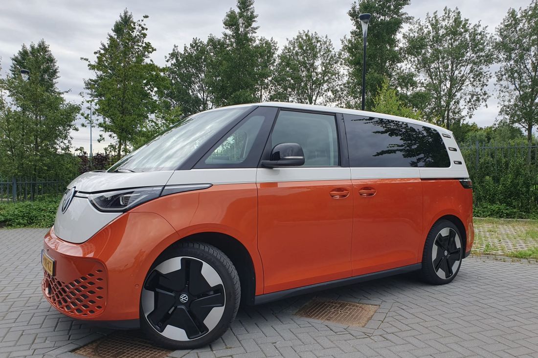 volkswagen-id-buzz-1st-max-activlease