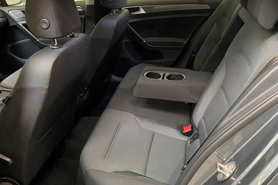 vw-egolf-activlease11
