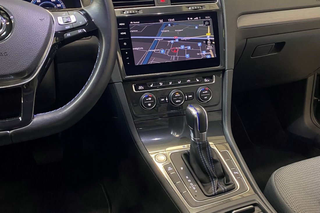 vw-egolf-activlease6