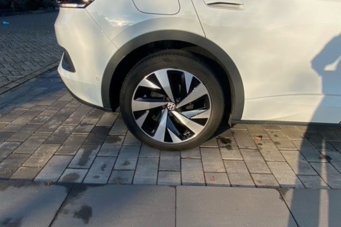 vw-id5-pro-gletscher-white-activlease2 vw-id5-pro-gletscher-white-activlease2