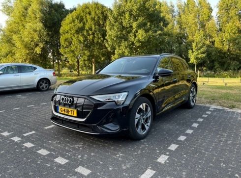 Audi e-tron 50 quattro 71 kWh Launch edition Black