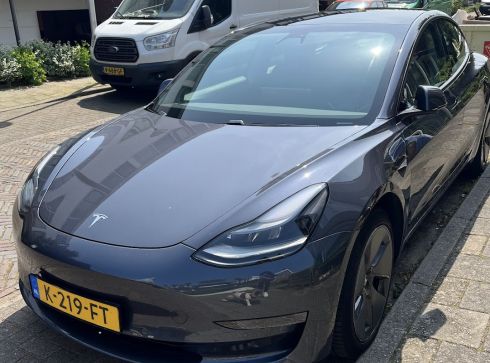 Tesla Model 3 Long Range AWD