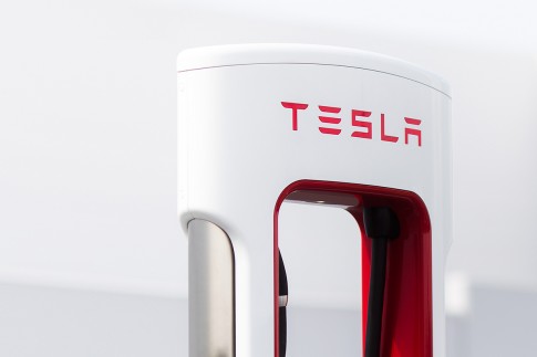 Op vakantie met de Tesla? Gebruik het Supercharger netwerk
