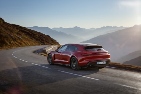 Porsche breidt de Taycan familie uit met de GTS en Taycan Sport Turismo GTS Porsche breidt de Taycan familie uit met de GTS en Taycan Sport Turismo GTS
