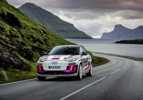 Audi laat de Q6 e-tron alvast zien voor z'n onthulling