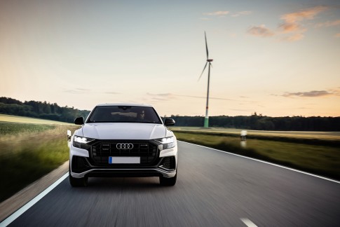 Audi gaat ook SUV topmodel Q8 als plug-in hybride leveren