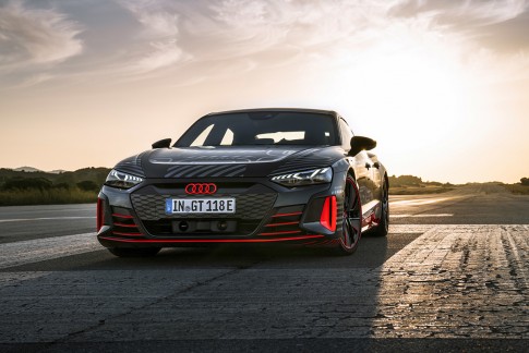 Dít is de Audi RS e-tron GT, de eerste elektrische RS met 646 pk!