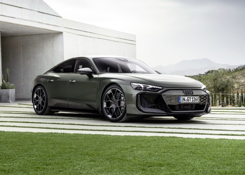 Audi e-tron GT krijgt een update en maximaal 925 pk vermogen Audi e-tron GT krijgt een update en maximaal 925 pk vermogen