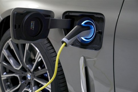 Laadpunten voor elektrische auto's zijn straks makkelijker te vinden Laadpunten voor elektrische auto's zijn straks makkelijker te vinden