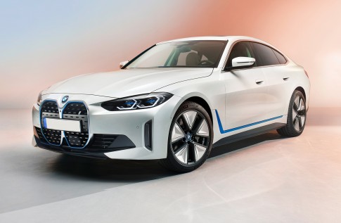 Dit is de BMW i4: luxe, sportiviteit en 590 kilometer actieradius Dit is de BMW i4: luxe, sportiviteit en 590 kilometer actieradius