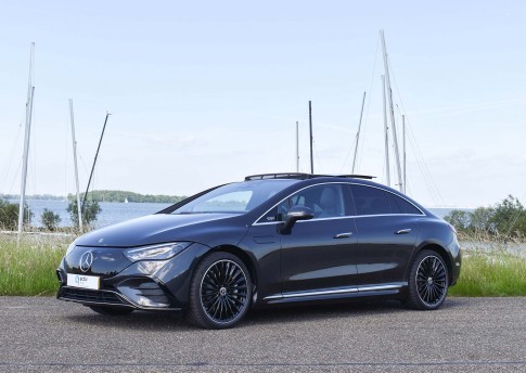 Mercedes-Benz EQE verkozen tot EV van het Jaar 2023 Mercedes-Benz EQE verkozen tot EV van het Jaar 2023
