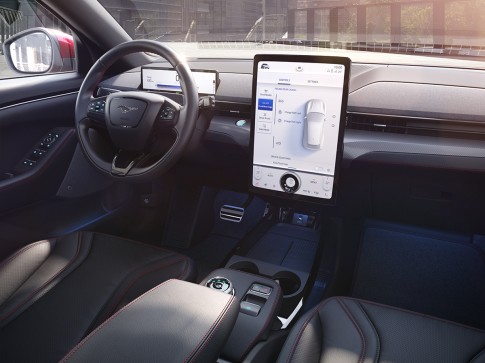Ford Mustang Mach-e krijgt games en Alexa in eerste over-the-air update Ford Mustang Mach-e krijgt games en Alexa in eerste over-the-air update