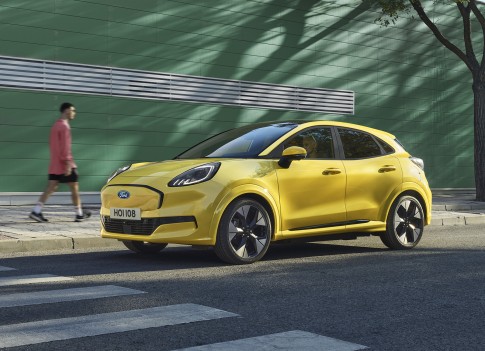 Ford Puma Gen-E: De Puma wordt elektrisch met 376 kilometer bereik! Ford Puma Gen-E: De Puma wordt elektrisch met 376 kilometer bereik!