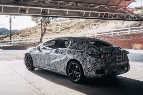 Mercedes geeft eerste afbeelding van elektrisch topmodel EQS vrij Mercedes geeft eerste afbeelding van elektrisch topmodel EQS vrij