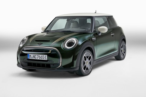 Mini Electric is groener dan ooit als stijlvolle Resolute Edition Mini Electric is groener dan ooit als stijlvolle Resolute Edition