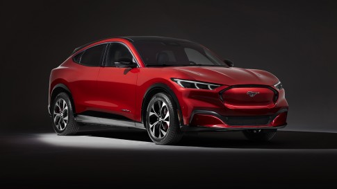 Ford Mustang Mach-e met trekhaak - zoveel kan de elektrische auto trekken Ford Mustang Mach-e met trekhaak - zoveel kan de elektrische auto trekken