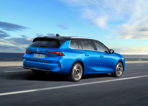 Opel Astra Sports Tourer volledig in het nieuw én als PHEV