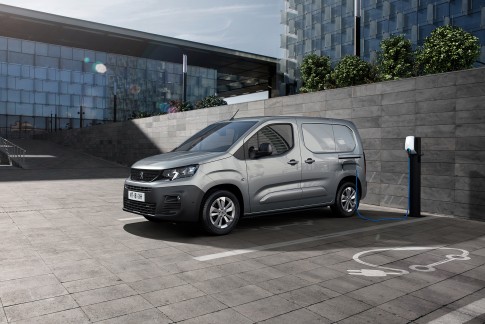 De elektrische Peugeot e-Partner is nu te bestellen vanaf 26.090 euro De elektrische Peugeot e-Partner is nu te bestellen vanaf 26.090 euro