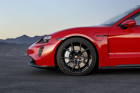 Gratis Porsche Taycan update brengt nieuwe functies ook naar huidige modellen Gratis Porsche Taycan update brengt nieuwe functies ook naar huidige modellen