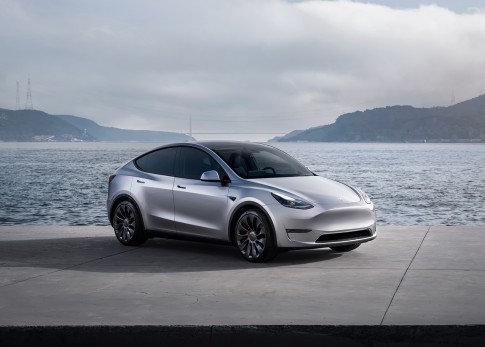 De Tesla Model Y is nu ook met 7 zitplaatsen te leasen De Tesla Model Y is nu ook met 7 zitplaatsen te leasen