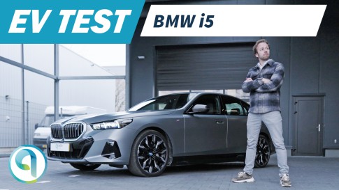 Video: BMW i5 Review - Elektrische zakensedan met het DNA van BMW!