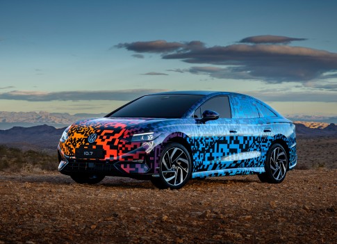 Volkswagen ID.7 krijgt 700 kilometer actieradius. Dit zijn de eerste beelden! Volkswagen ID.7 krijgt 700 kilometer actieradius. Dit zijn de eerste beelden!