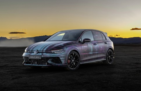 Vernieuwde Volkswagen Golf krijgt dankzij ChatGPT nog meer slimme functies Vernieuwde Volkswagen Golf krijgt dankzij ChatGPT nog meer slimme functies