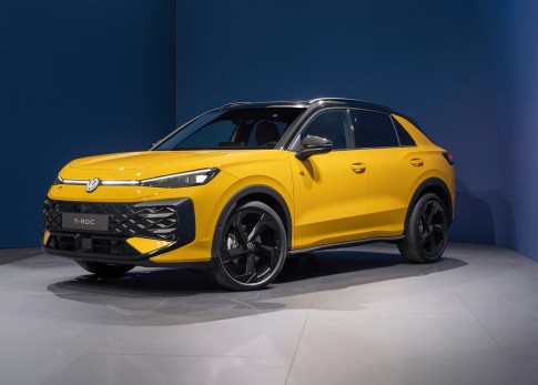 De Volkswagen T-Roc is compleet vernieuwd: dit zijn alle details! De Volkswagen T-Roc is compleet vernieuwd: dit zijn alle details!