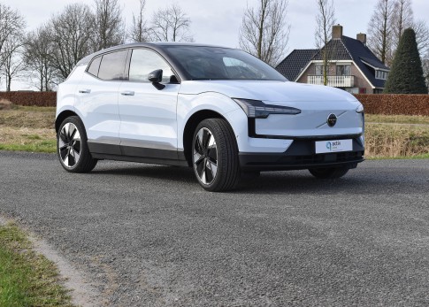 Volvo EX30 scoort de maximale 5 sterren bij de NCAP veiligheidstest Volvo EX30 scoort de maximale 5 sterren bij de NCAP veiligheidstest