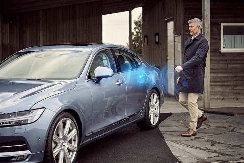 Gebruiken we straks allemaal onze smartphone als autosleutel? Gebruiken we straks allemaal onze smartphone als autosleutel?