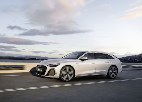 De Audi A6 e-hybrid PHEV kan tot wel 102 kilometer elektrisch rijden De Audi A6 e-hybrid PHEV kan tot wel 102 kilometer elektrisch rijden