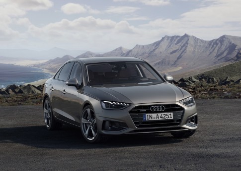 'Nieuwe Audi A4 krijgt volledig elektrische topversie met 470 pk' 'Nieuwe Audi A4 krijgt volledig elektrische topversie met 470 pk'
