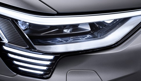 Video: dit zijn de hightech Audi e-tron koplampen van ruim 5.000 euro Video: dit zijn de hightech Audi e-tron koplampen van ruim 5.000 euro