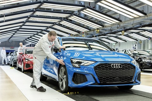 Groen licht voor Europese autofabrieken: de productie wordt langzaam hervat