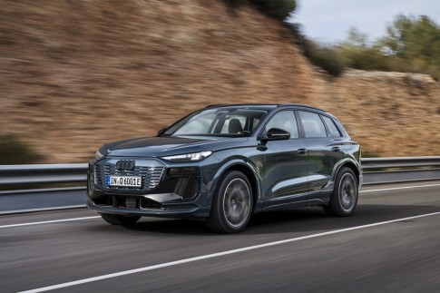 Nieuwe uitvoering Audi Q6 e-tron is goedkoper en heeft tot 641 km actieradius Nieuwe uitvoering Audi Q6 e-tron is goedkoper en heeft tot 641 km actieradius