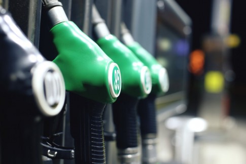 Even opletten bij het tanken: nieuwe namen voor benzine en diesel Even opletten bij het tanken: nieuwe namen voor benzine en diesel