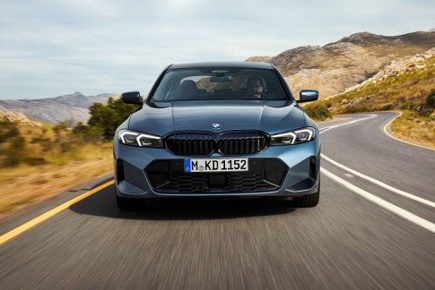 BMW 3 Serie Plug-in Hybrid elektrische actieradius wordt vergroot naar 101 km BMW 3 Serie Plug-in Hybrid elektrische actieradius wordt vergroot naar 101 km