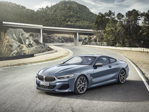 De nieuwe BMW 8-serie, een echte sportcoupé met evenveel kracht als luxe De nieuwe BMW 8-serie, een echte sportcoupé met evenveel kracht als luxe