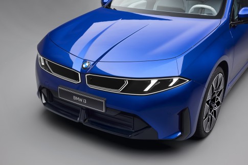 Nieuwe BMW i3 zet nieuwe standaard met 900(!) km actieradius