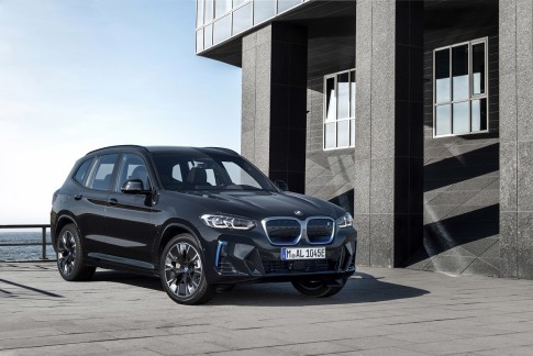 BMW iX3 (2021) voortaan met nieuwe neus en M Sportpakket BMW iX3 (2021) voortaan met nieuwe neus en M Sportpakket