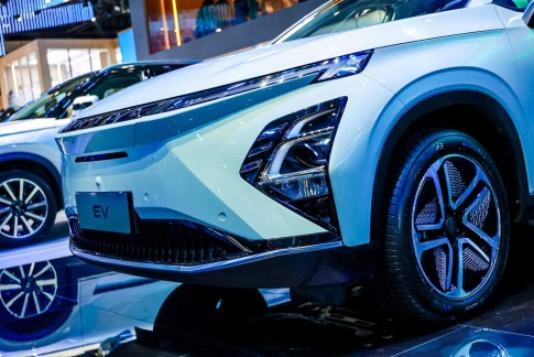 Chery Automobile brengt elektrische auto's met 1.500 km actieradius naar NL