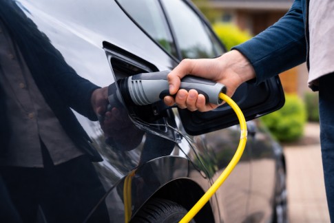 Leasemarkt slaat om: elektrisch rijden wordt de standaard