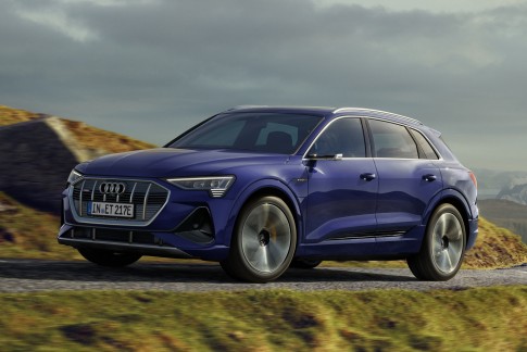 Elektrische auto verkoop voor het eerst groter dan brandstofauto verkoop Elektrische auto verkoop voor het eerst groter dan brandstofauto verkoop