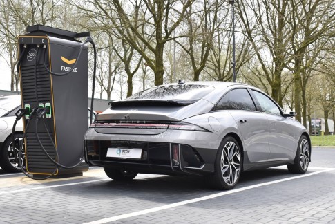 Subsidie, bijtelling en wegenbelasting elektrische auto - alles op een rij