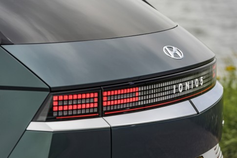 Hyundai IONIQ 5 scoort hattrick bij World Car of the Year 2022 Hyundai IONIQ 5 scoort hattrick bij World Car of the Year 2022