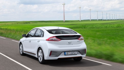 Hyundai IONIQ Electric steeds populairder in Nederland Hyundai IONIQ Electric steeds populairder in Nederland