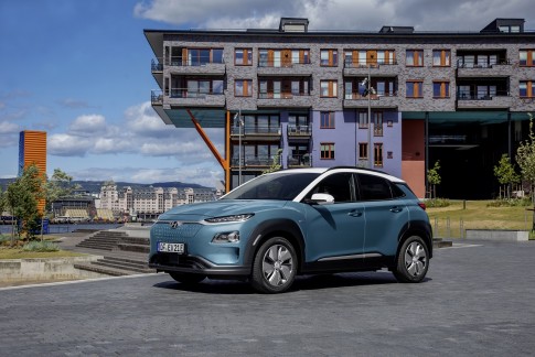 Comfortabel kamperen in de Hyundai KONA Electric met de Utility Mode