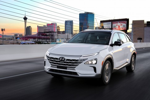 Hyundai toont nieuwe generatie waterstofauto met 800 km actieradius