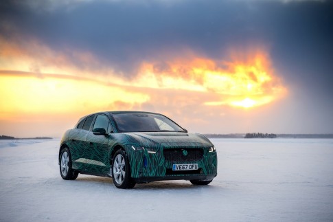 De elektrische Jaguar I-Pace kan 400 km actieradius bijladen in 45 minuten
