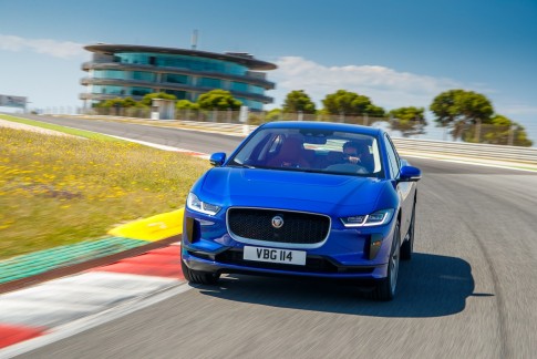 Jaguar I-Pace na gelijkspel tóch Auto van het Jaar 2019